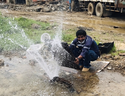 ไฟล์แนบ กปภ.สาขาปราณบุรี ลงพื้นที่ออกหาท่อแตก-ท่อรั่ว เชิงรุก (Active Leak Control) ตรวจสอบปัญหาน้ำไหลอ่อน พร้อมแก้ไขทันที ตามแผนลดน้ำสูญเสีย บริเวณ หมู่บ้านกิ่ว วนอุทยานปราณบุรี หมู่บ้านเบญจพาส ตำบลปากน้ำปราณ อำเภอปราณบุรี จังหวัดประจวบฯ 