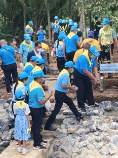 ไฟล์แนบ กปภ.สาขาทุ่งสง ร่วมกิจกรรมจิตอาสาเฉลิมพระเกียรติสมเด็จพระนางเจ้าสิริกิติ์ เนื่องในโอกาสมหามงคลเฉลิมพระชนมพรรษา 90 พรรษา 12 สิงหาคม 2565