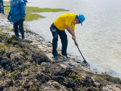 ไฟล์แนบ กปภ.สาขาสุรินทร์จัดกิจกรรมตามาโครงการรวมพลังจิตอาสา กปภ.เทิดไท้องค์ราชัน พระพันปีหลวง