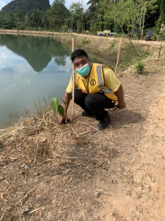 ไฟล์แนบ การประปาส่วนภูมิภาคสาขาอ่าวลึก เข้าร่วมโครงการปล่อยพันธุ์ปลา ปลูกป่า เพื่อเฉลิมพระชนมพรรษา สมเด็จพระนางเจ้าสิริกิติ์ พระบรมราชินีนาถ พระบรมราชชนนีพันปีหลวง 90 พรรษา 