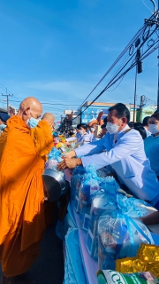 ไฟล์แนบ การประปาส่วนภูมิภาคสาขาชุมพรร่วมกิจกรรม ทำบุญตักบาตร เนื่องในวันเฉลิมพระชนมพรรษา สมเด็จพระนางเจ้าสิริกิติ์ พระบรมราชินีนาถ พระบรมราชชนนีพันปีหลวง เนื่องในโอกาสมหามงคลเฉลิมพระชนมพรรษา 90 พรรษา ณ ลานเทศบาลเมืองชุมพร