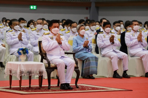 ไฟล์แนบ เชียงใหม่ ประกอบพิธีทางศาสนามหามงคล 5 ศาสนา และตักบาตรพระสงฆ์ เนื่องในวันแม่แห่งชาติ