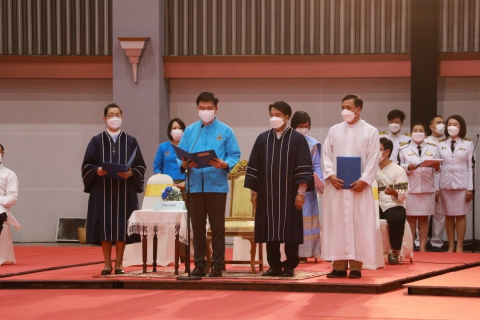 ไฟล์แนบ เชียงใหม่ ประกอบพิธีทางศาสนามหามงคล 5 ศาสนา และตักบาตรพระสงฆ์ เนื่องในวันแม่แห่งชาติ