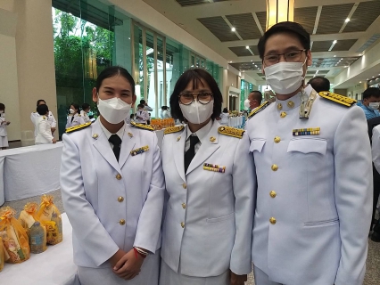 ไฟล์แนบ เชียงใหม่ ประกอบพิธีทางศาสนามหามงคล 5 ศาสนา และตักบาตรพระสงฆ์ เนื่องในวันแม่แห่งชาติ