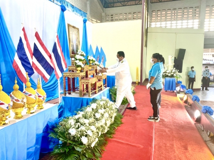 ไฟล์แนบ การประปาส่วนภูมิภาคสาขาไชยา ร่วมพิธีถวายเครื่องราชสักการะ วางพานพุ่ม และจุดเทียนถวายพระพรชัยมงคล เนื่องในโอกาสมหามงคลเฉลิมพระชนมพรรษา 90 พรรษา สมเด็จพระนางเจ้าสิริกิติ์พระบรมราชินีนาถ พระบรมราชชนนีพันปีหลวง 