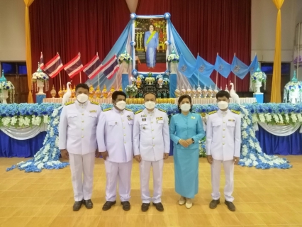ไฟล์แนบ กปภ.สาขากุยบุรี ร่วมพิธีถวายเครื่องราชสักการะ วางพานพุ่ม และจุดเทียนชัยถวายพระพรชัยมงคล เนื่องใน วันเฉลิมพระชนมพรรษา 90 พรรษา 12 สิงหาคม 2565 สมเด็จพระนางเจ้าสิริกิติ์ พระบรมราชินีนาถ พระบรมราชชนนีพันปีหลวง 