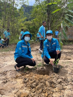 ไฟล์แนบ กปภ.สาขาพังงา ร่วมกิจกรรมโครงการปลูกต้นไม้เพื่ออนุรักษ์พรรณไม้เขตป่าร้อนชื้นภาคใต้ เฉลิมพระเกียรติ 90 พรรษา