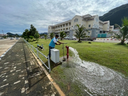 ไฟล์แนบ กปภ.สาขาพังงา ลงพื้นที่ระบายตะกอนในเส้นท่อ 