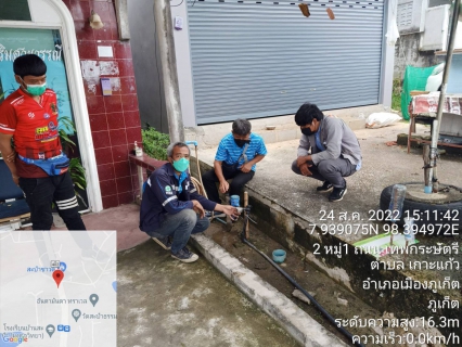 ไฟล์แนบ กปภ.สาขาภูเก็ต ร่วมกับบริษัท เอเชีย อินฟราสตรักเชอร์ แมเนจเม้นท์ (ประเทศไทย) จำกัด (โครงการจัดการลดน้ำสูญเสีย) ลงพื้นที่ตรวจวัดแรงดันน้ำบริเวณข้างโรงเรียนบ้านสะปำ ต.เกาะแก้ว อ.เมืองภูเก็ต 