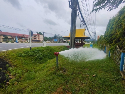 ไฟล์แนบ การประปาส่วนภูมิภาคสาขาตะกั่วป่า ดำเนินการตามแผนงานบริการและควบคุมน้ำสูญเสีย โบล์วน้ำเพื่อระบายตะกอนในเส้นท่อ