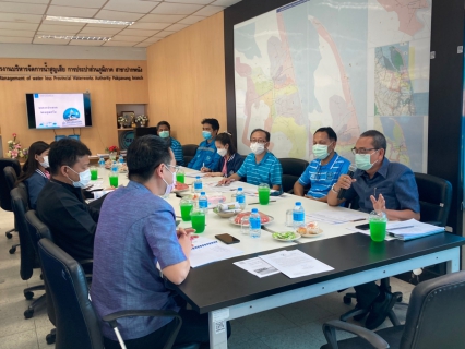 ไฟล์แนบ กปภ.สาขาปากพนัง ให้การต้อนรับ คณะทำงานสำนักงานทรัพยากรน้ำแห่งชาติ ลงพื้นที่ดูงานและประเมินผลโครงการก่อสร้างสระเก็บน้ำดิบ ณ กปภ.สาขาปากพนัง