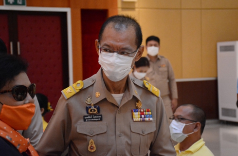 ไฟล์แนบ กปภ.สาขารังสิต(พ) เข้าร่วมพิธีมอบถุงยังชีพพระราชทานแก่ราษฏรที่ประสบอุทกภัยในจังหวัดปทุมธานี