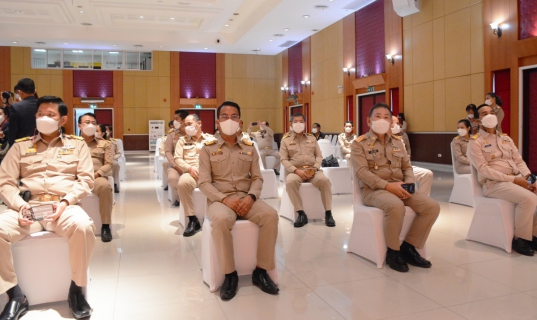 ไฟล์แนบ กปภ.สาขารังสิต(พ) เข้าร่วมพิธีมอบถุงยังชีพพระราชทานแก่ราษฏรที่ประสบอุทกภัยในจังหวัดปทุมธานี