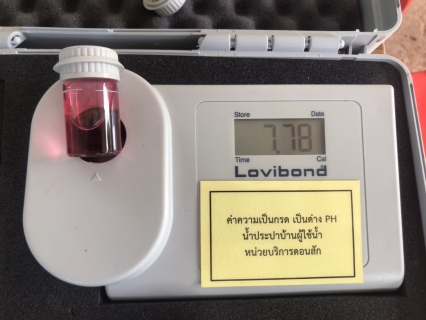 ไฟล์แนบ วันพฤหัสบดีที่ 22 กันยายน 2565 นายสุรพงศ์ สมหวัง ผจก.กปภ.สาขากาญจนดิษฐ์ มอบหมายให้พนักงานในสายงานผลิต ออกพื้นที่ตรวจสอบคุณภาพน้ำประปา โดยการตรวจวัดค่าคลอรีน ค่าความขุ่นในน้ำประปา ณ สถานประกอบการ ร้านอาหารติดกับโรงเรียนบ้านน้ำฉา และ ร้านข้าวมันไก่น้องอั้น ตำบลดอนสัก อำเภอดอนสัก จังหวัดสุราษฎร์ธานี โดยเป็นการตรวจสอบและควบคุมคุณภาพน้ำประปาในระบบจ่าย ตามโครงการจัดการน้ำสะอาด (WSP) ตามจุดควบคุมตรวจสอบตามแผนที่กำหนด ผลการตรวจสอบคุณภาพน้ำเป็นไปตามเกณฑ์มาตรฐาน กปภ. 