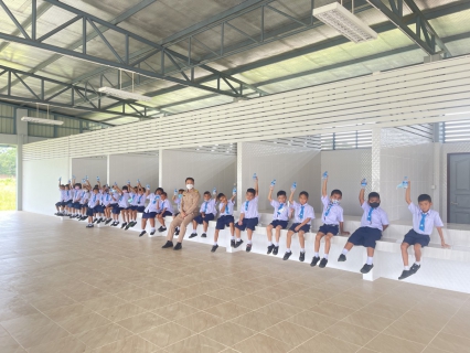 ไฟล์แนบ การประปาส่วนภูมิภาคสาขาตะกั่วป่า ลงนามบันทึก MOU ร่วมกับเทศบาลตำบลบางนายสี พร้อมส่งมอบ ถังเก็บน้ำ PWA ห่วงใย ใส่ใจชุมชน ภายใต้โครงการ กปภ.รักษ์ชุมชน ประจำปี 2565