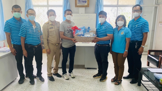 ไฟล์แนบ การประปาส่วนภูมิภาคสาขาชุมพร ร่วมส่งมอบ "ถังเก็บน้ำ PWA ห่วงใย ใส่ใจชุมชน"  พร้อมลงนาม "MOU" ภายใต้โครงการ "กปภ.รักษ์ชุมชน ประจำปี 2565"  ณ  องค์การบริหารส่วนตำบลนากระตาม อ.ท่าแซะ จังหวัดชุมพร  
