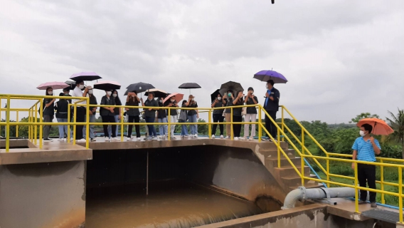 ไฟล์แนบ สถานีผลิตน้ำโพธาราม ให้การต้อนรับคณะคณาจารย์ และนักศึกษาภาควิชาเคมี คณะวิทยาศาสตร์ มหาวิทยาลัยศิลปากร