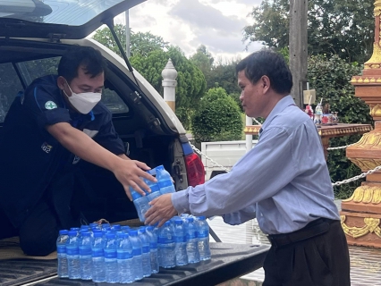 ไฟล์แนบ กปภ.ข.8 สนับสนุนน้ำดื่มผู้ประสบภัยน้ำท่วมชุมชน อบต.หนองกินเพล