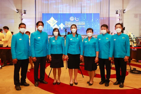 ไฟล์แนบ การประปาส่วนภูมิภาคสาขาอ่าวลึก ยกระดับการให้บริการ เข้าร่วมพิธีรับมอบโล่และตรารับรองมาตรฐานการให้บริการของศูนย์ราชการสะดวก (Government Easy Contact Center: GECC) ประจำปี พ.ศ. 2565
