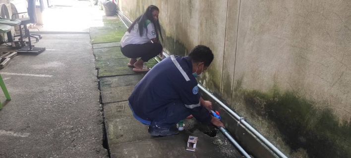 ไฟล์แนบ กปภ.สาขากำแพงเพชร เร่งตรวจสอบค่าน้ำสูง บ้านพักพนักงาน ธกส.   สร้างความประทับใจให้ลูกค้า