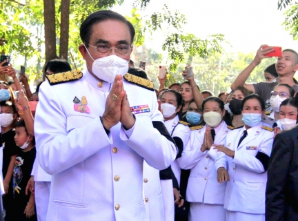 ไฟล์แนบ กปภ.ข.7 และ กปภ.สาขาหนองบัวลำภู สนับสนุนน้ำดื่มตราสัญลักษณ์ กปภ. แก่ประชาชนที่ร่วมพิธีพระราชทานเพลิงศพผู้เสียชีวิตจากเหตุการณ์กราดยิงศูนย์พัฒนาเด็กเล็ก อบต.อุทัยสวรรค์ อ.นากลาง จ.หนองบัวลำภู