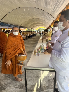 ไฟล์แนบ การประปาส่วนภูมิภาคสาขาไชยา เข้าร่วมพิธีทำบุญตักบาตรถวายเป็นพระราชกุศล และพิธีวางพวงมาลา