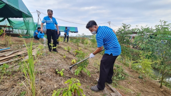 ไฟล์แนบ กปภ.สาขาธัญบุรี ร่วมกิจกรรม โครงการ โคก หนอง นา สัปปายะและรมณียสถาน สถานปฏิบัติธรรมสมเด็จพระสังฆราช (อมพรมหาเถร) ของสำนักงานทรัพยากรธรรมชาติและสิ่งแวดล้อมจังหวัดปทุมธานี