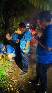 ไฟล์แนบ การประปาส่วนภูมิภาคสาขาชุมพร ดำเนินกิจกรรม ลงพื้นที่สำรวจหาน้ำสูญเสีย ณ ตำบลบางหมาก อำเภอเมือง จังหวัดชุมพร และดำเนินกิจกรรม On the job training