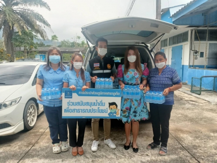 ไฟล์แนบ กปภ.สาขาภูเก็ต  มอบน้ำดื่มบรรจุขวดตราสัญลักษณ์ กปภ. ให้กับคณะทำงานที่ปรึกษารัฐมนตรีช่วยว่าการกระทรวงมหาดไทย