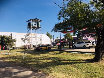 ไฟล์แนบ การประปาส่วนภูมิภาคสาขาอุบลราชธานี ร่วมรับเสด็จ สมเด็จพระเจ้าน้องนางเธอ  เจ้าฟ้าจุฬาภรณวลัยลักษณ์ อัครราชกุมารี กรมพระศรีสวางควัฒน วรขัตติยราชนารี  ณ โรงเรียนม่วงสามสิบอัมพวันวิทยา