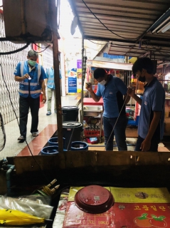 ไฟล์แนบ กปภ.สาขาสามพราน ลงพื้นที่สำรวจหาท่อแตก/รั่ว(ช่วงเวลากลางคืน) เพื่อลดน้ำสูญเสียและเพิ่มปริมาณน้ำจำหน่าย