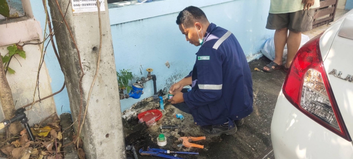 ไฟล์แนบ เดินประปาทันใจต่อเนื่อง กปภ.สาขากำแพงเพชร ส่ง Mr.ประปา ตรวจสอบน้ำรั่ว
