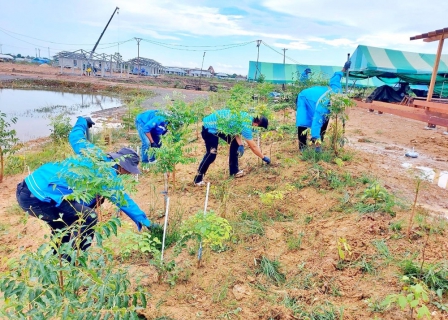 ไฟล์แนบ กปภ.สาขาปทุมธานี ดำเนินกิจกรรม โครงการ โคก หนอง นา สัปปายะและรมณียสถาน สถานปฏิบัติธรรมสมเด็จพระสังฆราช (อมพรมหาเถร) ของสำนักงานทรัพยากรธรรมชาติและสิ่งแวดล้อมจังหวัดปทุมธานี