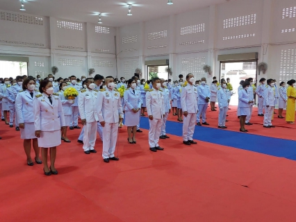 ไฟล์แนบ ในวันที่ 5 ธันวาคม 2565 การประปาส่วนภูมิภาคสาขากาญจนดิษฐ์ โดย นายสุรพงศ์ สมหวัง ผู้จัดการการประปาส่วนภูมิภาคสาขากาญจนดิษฐ์   พร้อมด้วยนางธันย์วรินท์ คงจันทร์  หัวหน้างาน 8 งานจัดเก็บรายได้ และ พนักงานในสังกัด เข้าร่วมกิจกรรมเนื่องในวันคล้ายวันพระบรมราชสมภพพระบาทสมเด็จพระบรมชนกาธิเบศร มหาภูมิพลอดุลยเดชมหาราช บรมนาถบพิตร วันชาติ และวันพ่อแห่งชาติ 5 ธันวาคม 2565 โดยในเวลา 8.30 น.ได้เข้าร่วมพิธีวางพานพุ่มดอกไม้และถวายบังคม ณ ศาลาประชาคมที่ว่าการอำเภอกาญจนดิษฐ์  อำเภอกาญจนดิษฐ์ จังหวัดสุราษฎร์ธานี เพื่อน้อมรำลึกในพระมหากรุณาธิคุณเป็นล้นพ้นอันหาที่สุดมิได้