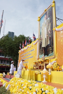 ไฟล์แนบ กปภ.สาขาพัทยา (พ) ร่วมพิธีทำบุญตักบาตร ถวายพระราชกุศล เนื่องในวันคล้ายวันพระบรมราชสมภพ พระบาทสมเด็จพระบรมชนกาธิเบศร มหาภูมิพลอดุลยเดชมหาราช บรมนาถบพิตร วันชาติ และวันพ่อแห่งชาติ ๕ ธันวาคม ๒๕๖๕