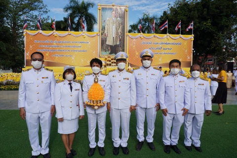 ไฟล์แนบ กปภ.สาขาพัทยา (พ) ร่วมพิธีทำบุญตักบาตร ถวายพระราชกุศล เนื่องในวันคล้ายวันพระบรมราชสมภพ พระบาทสมเด็จพระบรมชนกาธิเบศร มหาภูมิพลอดุลยเดชมหาราช บรมนาถบพิตร วันชาติ และวันพ่อแห่งชาติ ๕ ธันวาคม ๒๕๖๕