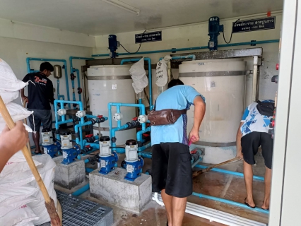 ไฟล์แนบ การประปาส่วนภูมิภาคสาขาตราดดำเนินการทำความสะอาดภายในระบบผลิต ณ สถานีผลิตน้ำบ่อไร่