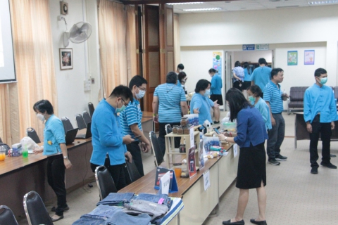 ไฟล์แนบ กปภ.ข.9 จัดกิจกรรมตลาดนัด กปภ.ข.9 จำหน่ายสินค้า, อาหาร, เครื่องดื่ม, ของใช้และของที่ระลึก รวมทั้งรับบริจาคเงิน โดยจะนำไปเป็นทุนเพื่อจัดซื้อเมล็ดพันธุ์พืช และ บริจาคให้เด็กผู้ยากไร้ต่อไป