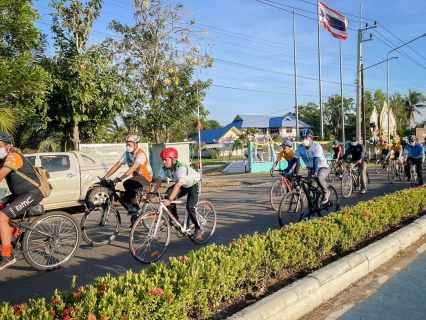 ไฟล์แนบ กปภ.สาขาตราดร่วมสนับสนุนน้ำดื่มบรรจุขวดตราสัญลักษณ์กปภ.และเข้าร่วมกิจกรรมปั่นไปตรวจรอบสระสีเสียด ภายใต้โครงการ บ้านสะอาด เมืองตราดสวยสะหงาด 