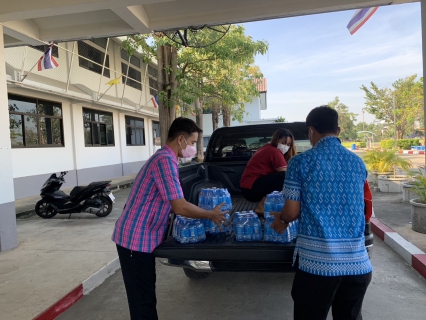 ไฟล์แนบ กปภ.สาขาพนมทวน ร่วมสนับสนุนน้ำดื่มเพื่อให้บริการประชาชนในช่วงวันหยุดยาวส่งท้ายปีเก่าต้องรับปีใหม่
