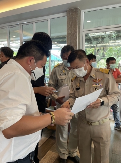 ไฟล์แนบ กปภ.สาขาขลุง ร่วมประชุมหารือ แนวทางแก้ไขปัญหาความเดือดร้อนเร่งด่วน ให้กับประชาชนที่ขาดน้ำอุปโภค บริโภค ในพื้นที่ต.บางชัน อ.ขลุง จ.จันทบุรี