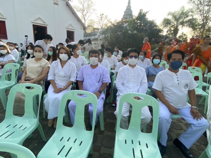 ไฟล์แนบ กปภ.สาขาน่าน โดยนายเฉลิมชัย สิงห์ศรี ผู้จัดการการประปาส่วนภูมิภาคสาขาน่าน มอบหมายให้หัวหน้างานอำนวยการ หัวหน้างานผลิต และพนักงานในสังกัด เข้าร่วมโครงการธรรมะม่วนใจ๋ สวดมนต์พ้นภัย ถวายพระพรชัยมงคลแด่พร