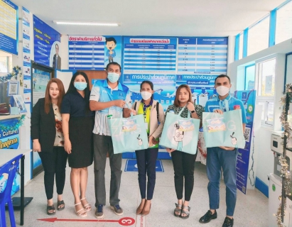 ไฟล์แนบ การประปาส่วนภูมิภาคสาขาอ่าวลึก มอบของขวัญเพื่อสนับสนุนในกิจกรรม "วันเด็ก" ประจำปี 2566 ให้แก่สำนักงานเทศบาลตำบลปลายพระยา