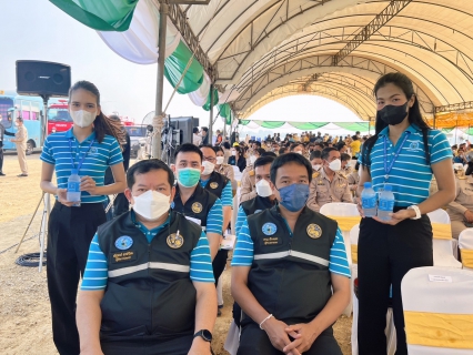 ไฟล์แนบ กปภ.ข.3 และ กปภ.สาขาสมุทรสงคราม ร่วมลงพื้นที่ต้อนรับรองนายกรัฐมนตรี (พลเอก ประวิตร วงษ์สุวรรณ) ในโอกาสลงพื้นที่ตรวจราชการติดตามการบริหารจัดการน้ำในพื้นที่จังหวัดสมุทรสงคราม พร้อมให้บริการน้ำดื่มแก่ผู้ร่วมงาน