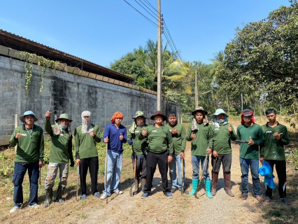 ไฟล์แนบ กปภ.สาขาท่ามะกา ทำกิจกรรม 5 ส. ภายในพื้นที่บริเวณสถานีจ่ายน้ำลูกแก ปรับภูมิทัศน์ ทำความสะอาด ตัดแต่งต้นไม้ ตัดหญ้า ฯลฯ เพื่อสร้างภาพลักษณ์ที่ดีของหน่วยงาน ให้มีความน่าอยู่ และปลอดภัย วันที่ 31 มกราคม 2566