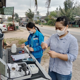 ไฟล์แนบ การประปาส่วนภูมิภาคสาขาอ่าวลึก ลงพื้นที่ตรวจสอบคุณภาพน้ำประปา ดำเนินโครงการจัดการน้ำสะอาด (Water Safety Plan : WSP)  อย่างต่อเนื่อง เพื่อควบคุมคุณภาพน้ำประปาให้เป็นไปตามเกณฑ์มาตรฐาน และดำเนินการเก็บน้ำตัวอย่างเพื่อดำเนินโครงการน้ำประปาดื่มได้