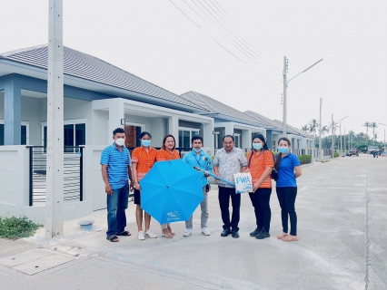 ไฟล์แนบ การประปาส่วนภูมิภาคสาขาชุมพร มอบของที่ระลึกให้กับพนักงานอ่านมาตรวัดน้ำที่ช่วยดูแลด้านท่อแตกรั่ว พื้นที่เทศบาลเมืองชุมพร 