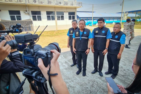 ไฟล์แนบ กปภ.สาขาสมุทรสาคร ให้การต้อนรับ พลเอก ประวิตร วงษ์สุวรรณ รองนายกรัฐมนตรี และคณะลงพื้นที่ตรวจราชการ และติดตามการดำเนินการโครงการด้านทรัพยากรน้ำ ณ สถานีสูบน้ำดิบ และสถานีผลิตน้ำโพธาราม