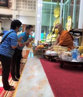ไฟล์แนบ กปภ.สาขาขลุง เข้าร่วมกิจกรรมเข้าวัดทำบุญวันธรรมสวนะ (วันพระ) ณ วัดบ่อเวฬุวนาราม ต.บ่อเวฬุ