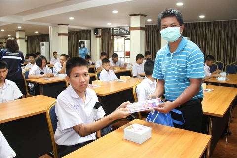 ไฟล์แนบ กปภ.สาขาปราณบุรี ร่วมกับ กปภ.ข.๓ สร้างจิตสำนึกการใช้น้ำอย่างรู้คุณค่าภายใต้โครงการอาสาประปาเพื่อปวงชน ประจำปี ๒๕๖๖
